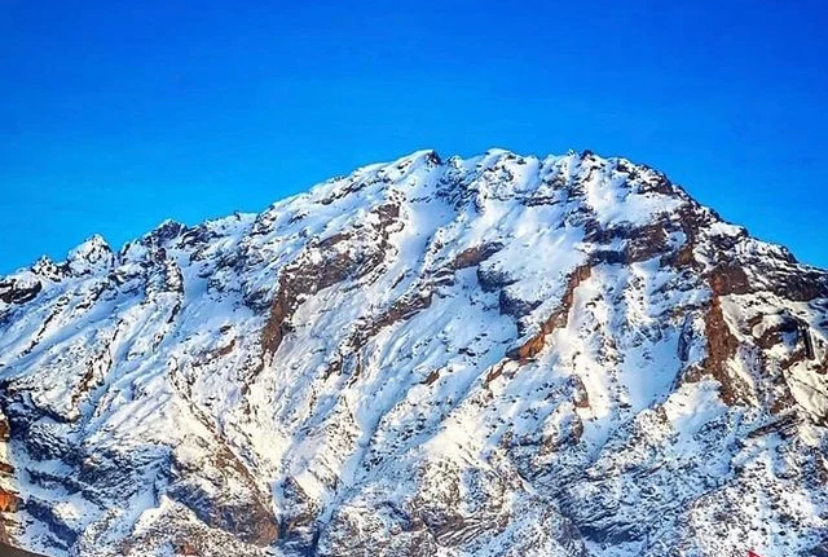 Hakkâri'nin karlı dağları